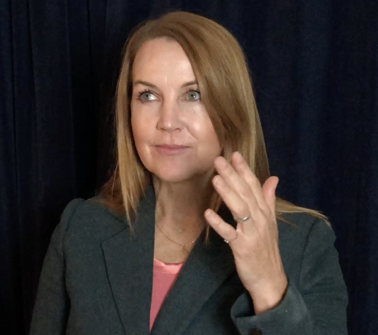 RENEE O'CONNOR – OFFICIAL WEBSITE